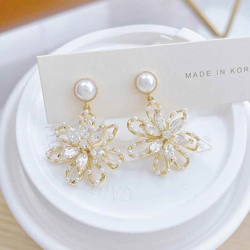 Hollow Flower Earring Charm Jewelry Mini Pearl Super Shine Earring #HY6E236 - Touchy Style .