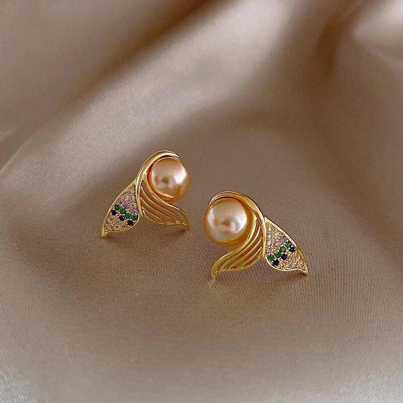 Korean Beauty Fish Tail Imitation Pearl Stud Earrings Female Fashion Sweet Geometry Ear Wedding Jewelry Romantic Gift - Touchy Style .