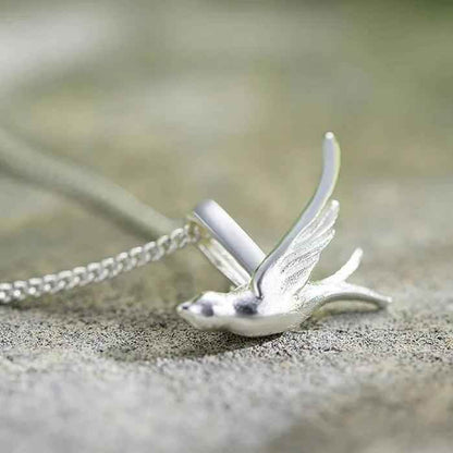 LFJE0201 Exquisite Small Swallow Necklace Charm - 925 Sterling Silver Jewelry - Touchy Style