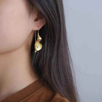 Long Hanging Calla Lily Flower Dangle Earrings: 925 Sterling Silver Charm Jewelry (LFJB0287) - Touchy Style