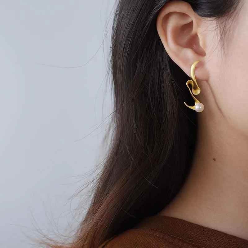 Pearl Minimalism: LFJA0118 Spiral Curved Stud Earrings in 925 Sterling Silver, Charm Jewelry - Touchy Style