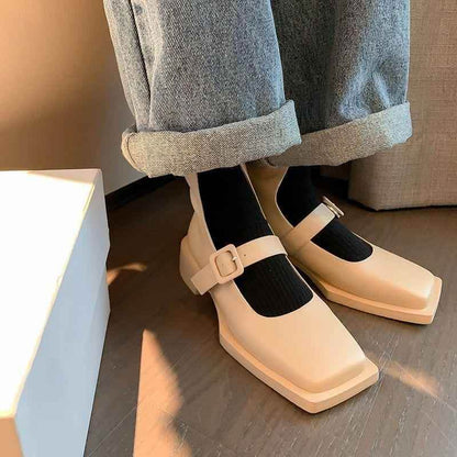 Thick Heels Chelsea Boots - Women&