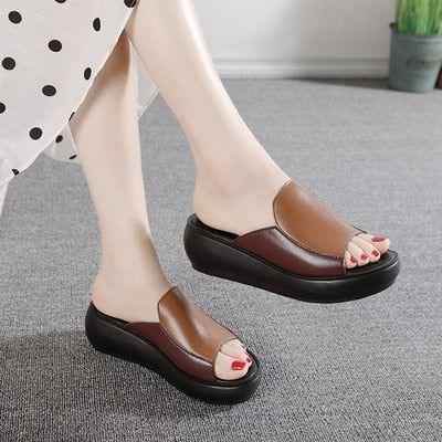 1 High Quailty Cow Leather Slippers In Pakistan