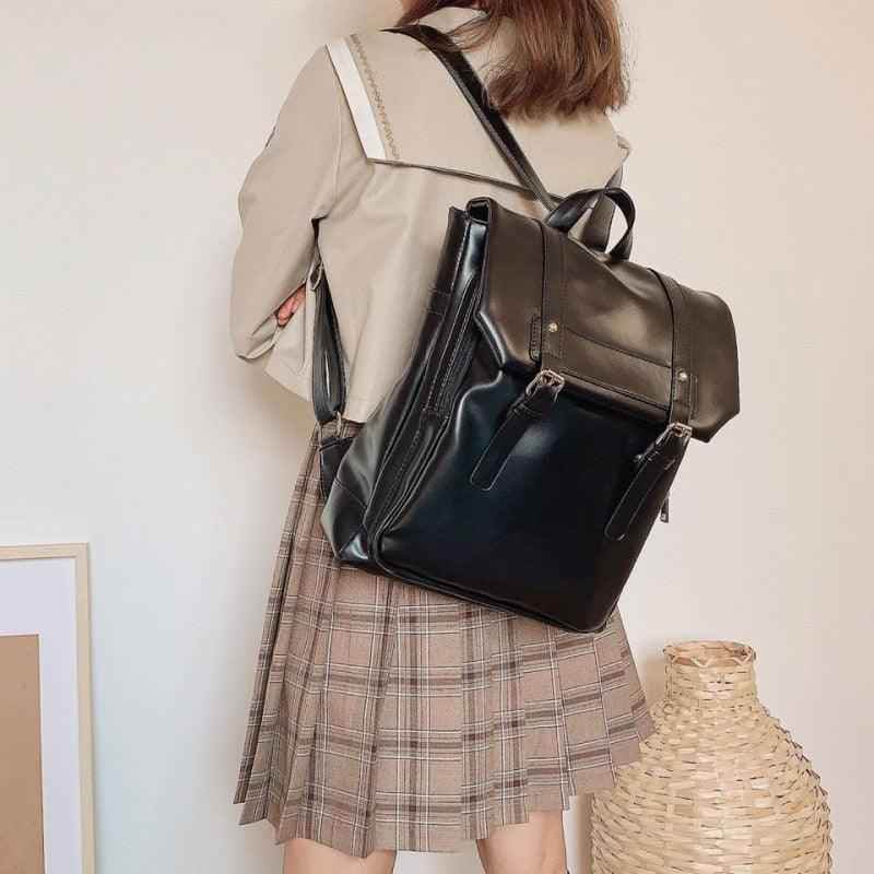 XA30H Cool Backpack: Fashion Leather School Bag - Touchy Style .