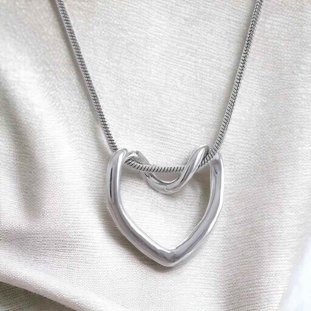 YH998A Necklace Charm Jewelry - Minimalist Stainless Steel Heart Hollow Pendant - Touchy Style