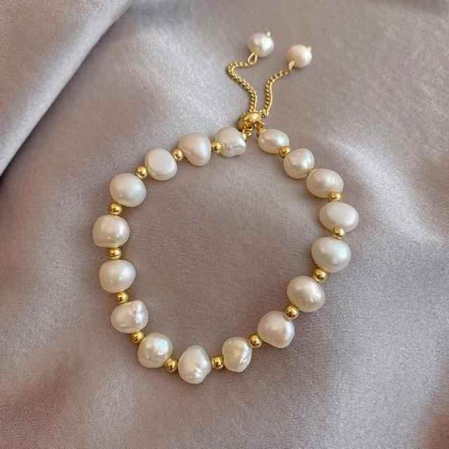 Bracelet Charm Jewelry 2021 Elegant Baroque Natural Pearl Zircon Bee Pendant Sweet Jewelry - Touchy Style