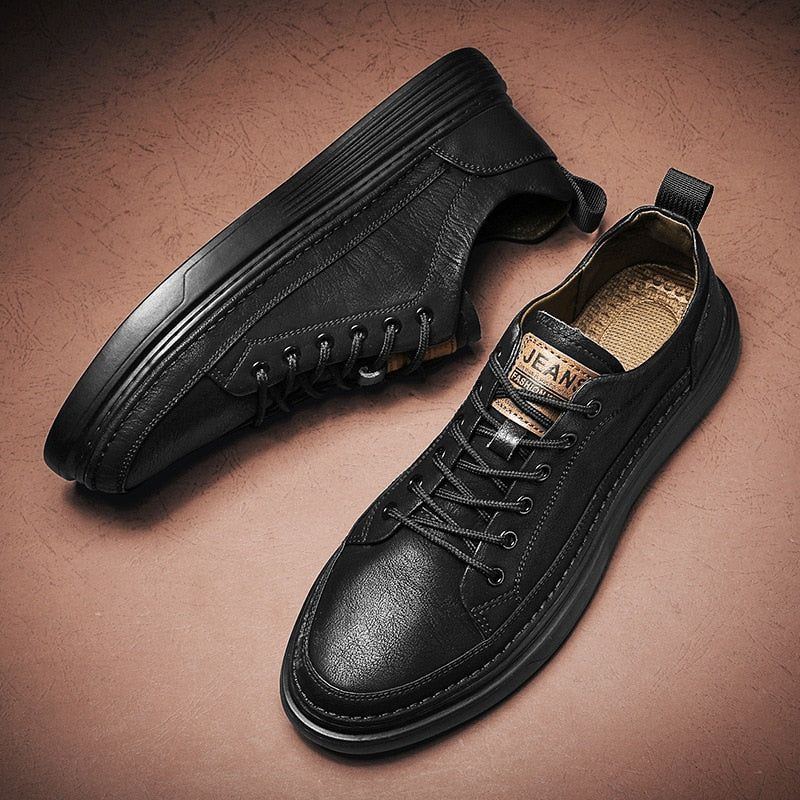 Korean Men's Fashion Casual Leather Shoes Men All-Match Black Sneakers Shoes