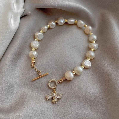 Classic Fashion Natural Pearl Bee Pendant Bracelet Charm Jewelry BCJY06 - Touchy Style .