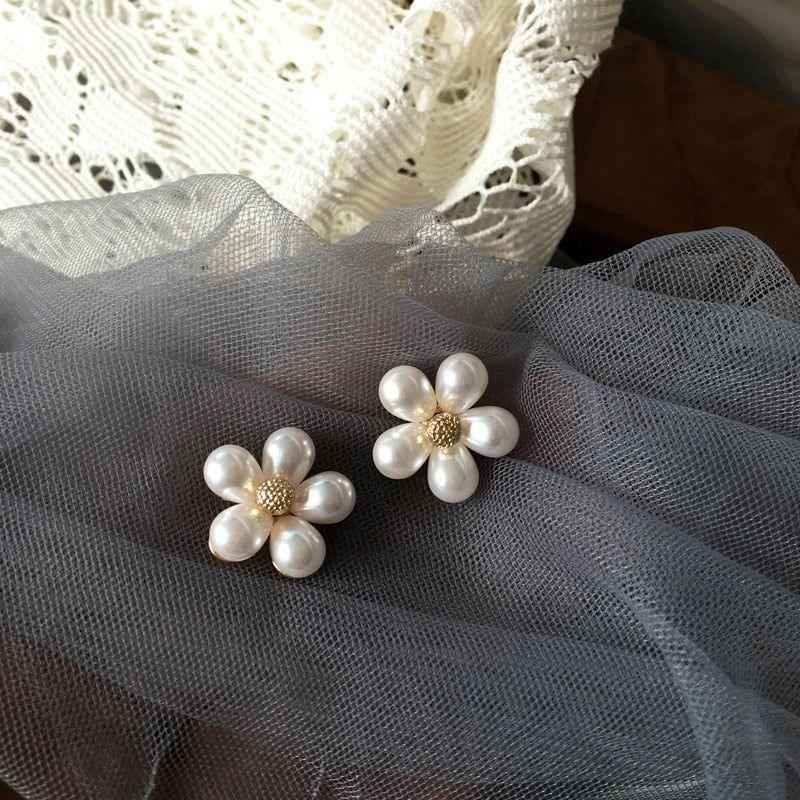 Earrings Charm Jewelry Faux Pearl Flower Fashion ET432 - Touchy Style .