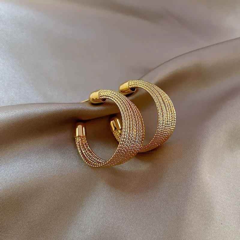 Fashion Gothic Gold C-shaped Earrings Charm jewelry XYS0103 - Touchy Style