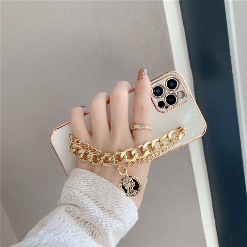 Amazon.com: Caseative Cute Love Heart Wrist Strap Chain Bracelet Soft  Compatible with iPhone Case (White,iPhone 11 Pro Max) : Cell Phones &  Accessories
