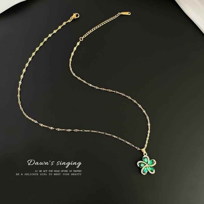 Stainless Steel Green Zircon Flowers Pendant Necklace Charm Jewelry NCJIO30 - Touchy Style