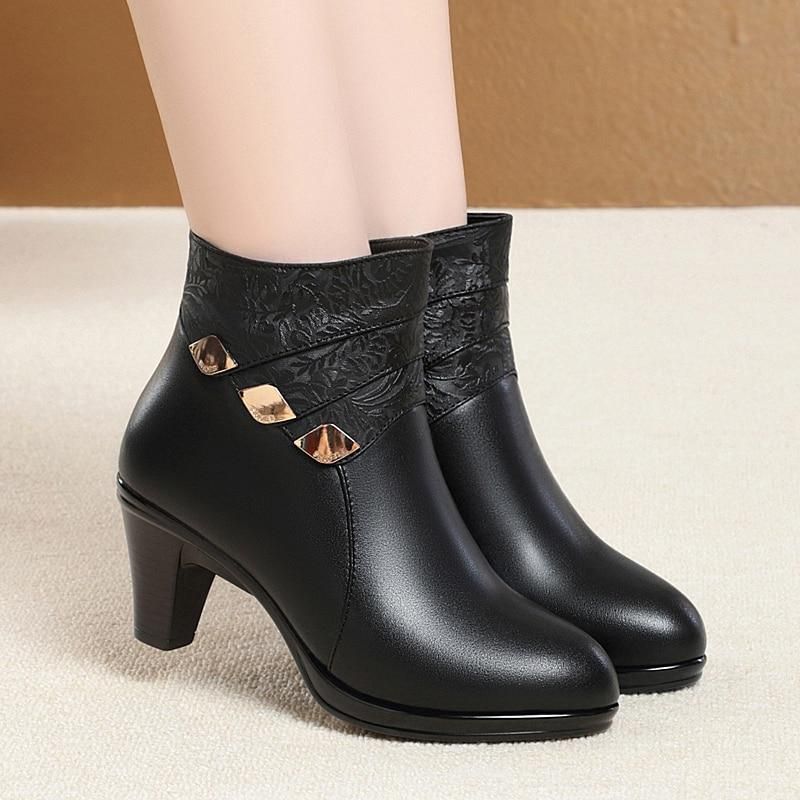 Suede Casual Wear Ladies High Heel Boots at Rs 180/pair in Delhi | ID:  2852609232073