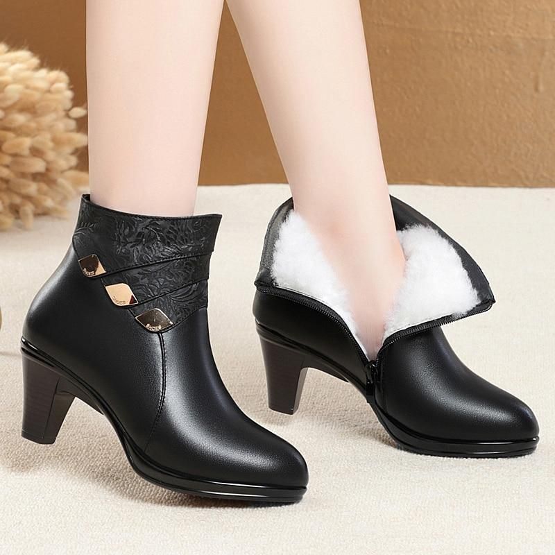 Brand New 2023 Ins Fashion Design Women Ankle Boots Winter Warm Female Snow  Boots Platforms Casual Short Shoes Woman Boots 42 43 - AliExpress